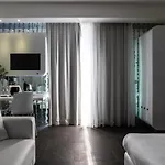 Ξενοδοχείο A Point &